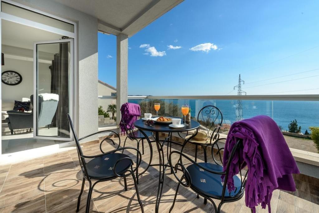 Apartments Villa Capitano Mlini Quarto foto