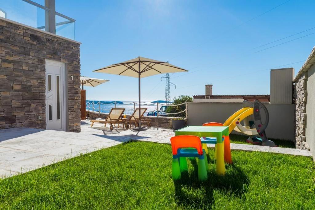Apartments Villa Capitano Mlini Quarto foto